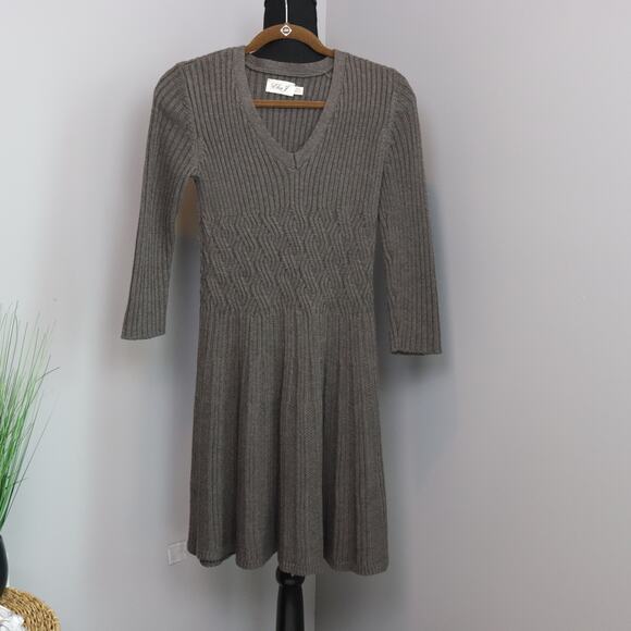 Eliza J cable knit sweater dress fit and flare size Small - Picture 1 of 4